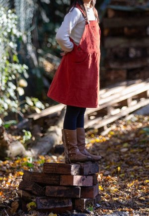 Little Green Radicals, Robe de jour - red