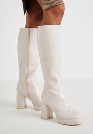 Bottes à talons hauts - off-white