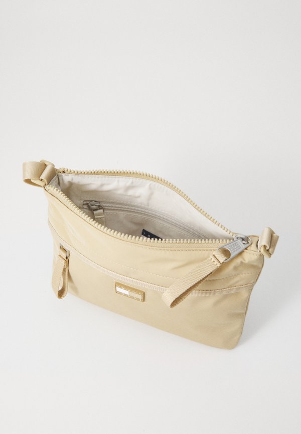 URBAN SACOCHE - Cross body bag - sand4
