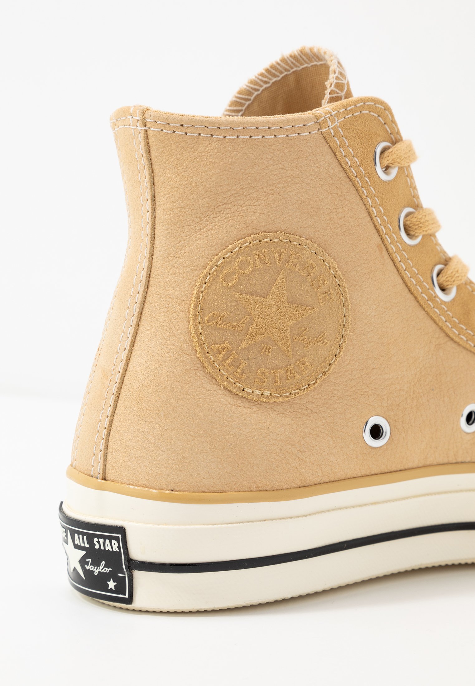 converse marron clair