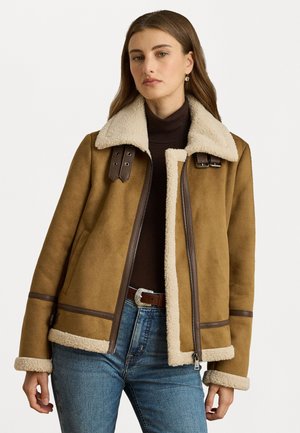 BUCKLE-TRIM FAUX-SUEDE JACKET - Giacca in similpelle - camel