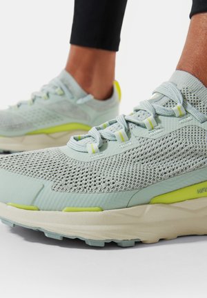 W VECTIV ESCAPE - Zapatillas de senderismo - green mist wrought iron
