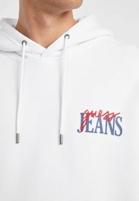 Guess Jeans - Bluza z kapturem