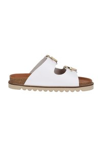 Weiße Rutsch-Sandalen mit zwei goldfarbenen Schnallen, Korkfußbett und strukturiertem Sohlen. Sie haben eine abgerundete Zehenpartie und offene Seiten.