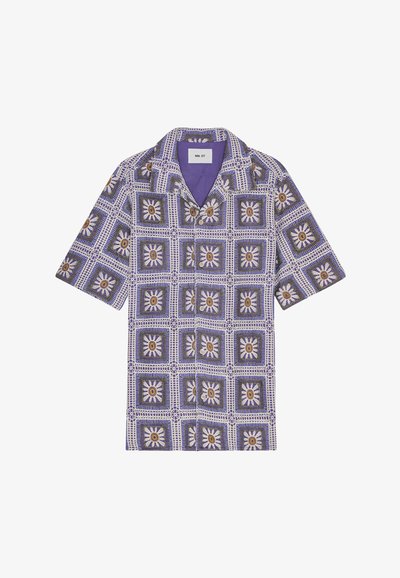 Kurzarmhemd mit lila-weißer Quadratmuster und stilisierten Sonnenblumen, aus leichtem Material und mit lockerer Passform.