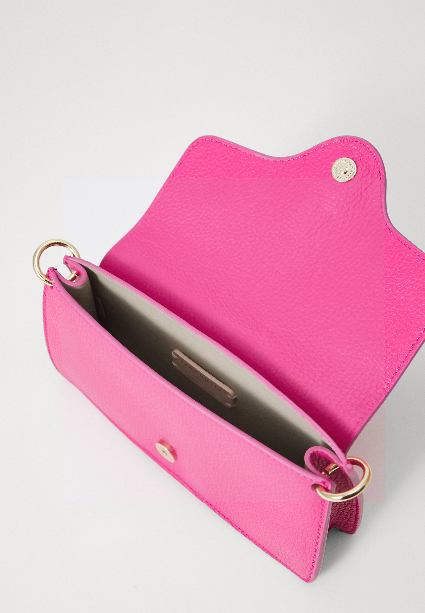 Coccinelle COCCINELLE C-ME - Cross body bag - new fucsia/pink Coccinelle COCCINELLE C-ME - Cross body bag - new fucsia/pink