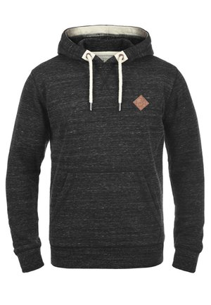 Tamsiai pilka džemperinė striukė, pagaminta iš mišrios medžiagos, su reguliuojama kapuča, priekyje esančia kišene ir odiniu užtrauktuku krūtinėje.