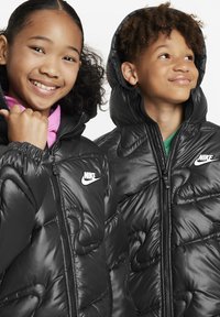 Nike Sportswear Ziemas jaka - black/black/(white)