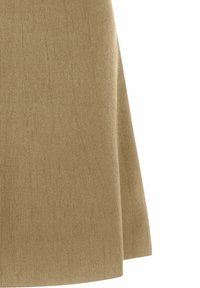 Knälång kjol i ett mjukt, texturerat beige tyg med en lätt utsvängd design och ren fåll, lämplig för avslappnad eller semi-formell användning.