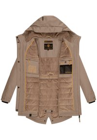 Beige buitenjas met een gladde textuur, voorzien van een zachte, gewatteerde bruine binnenkant, gele accenten, meerdere zakken en een afneembare capuchon.