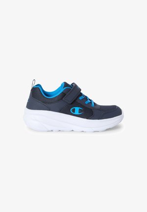 Zapatilla deportiva de color azul marino y azul brillante con suela blanca, paneles de malla, tiras de velcro y cordones, mostrada de lado.