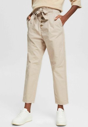 MIT SICHTBARER KNOPFLEISTE - Bukser - light taupe