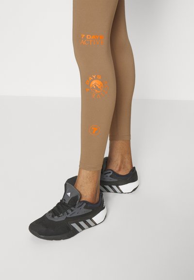 7 DAYS Active RUNNING CATSUIT - Tepláková súprava - mountain trail