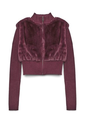 Maglione corto color bordeaux con maniche lunghe a coste e una morbida sezione superiore in pelliccia sintetica, con zip frontale e collo alto.