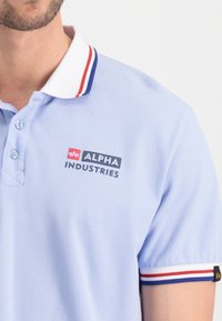 Alpha Industries Polo - light blue