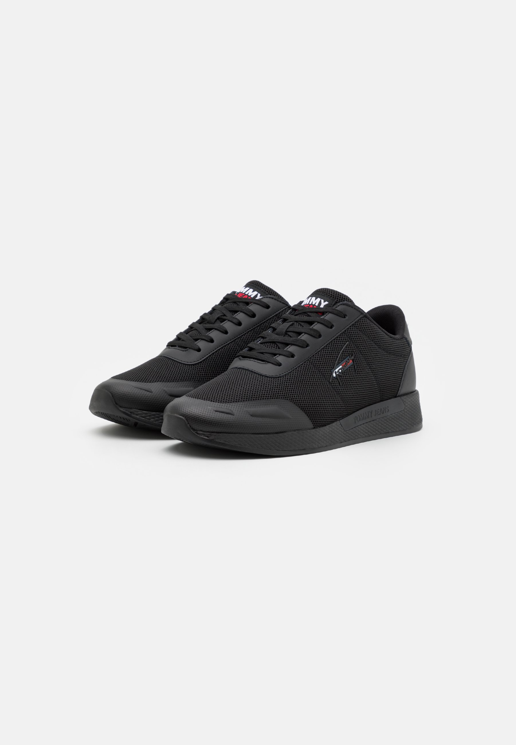 tommy flex runner