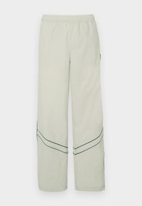 Nevybrané, light bone