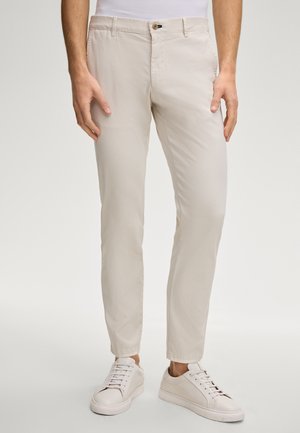 MATTHEW - Chino - offwhite