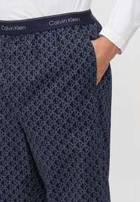 Calvin Klein Underwear Pizsama szett - classic white/dark blue
