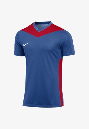 Blå kortærmet sportstrøje med rød chevron på bryst og sider, V-hals og hvid Nike-logo på højre bryst.