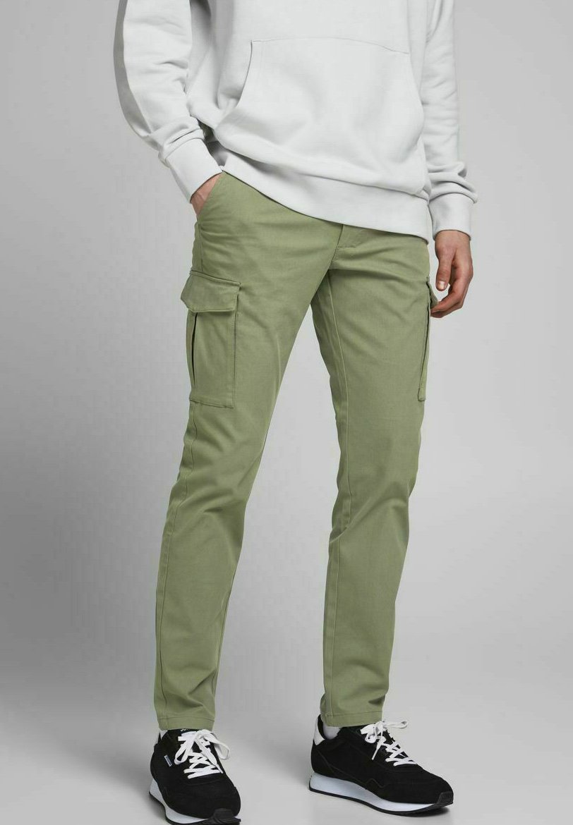Jack \u0026 Jones Pantaloni cargo - deep lichen green/verde - Zalando.it