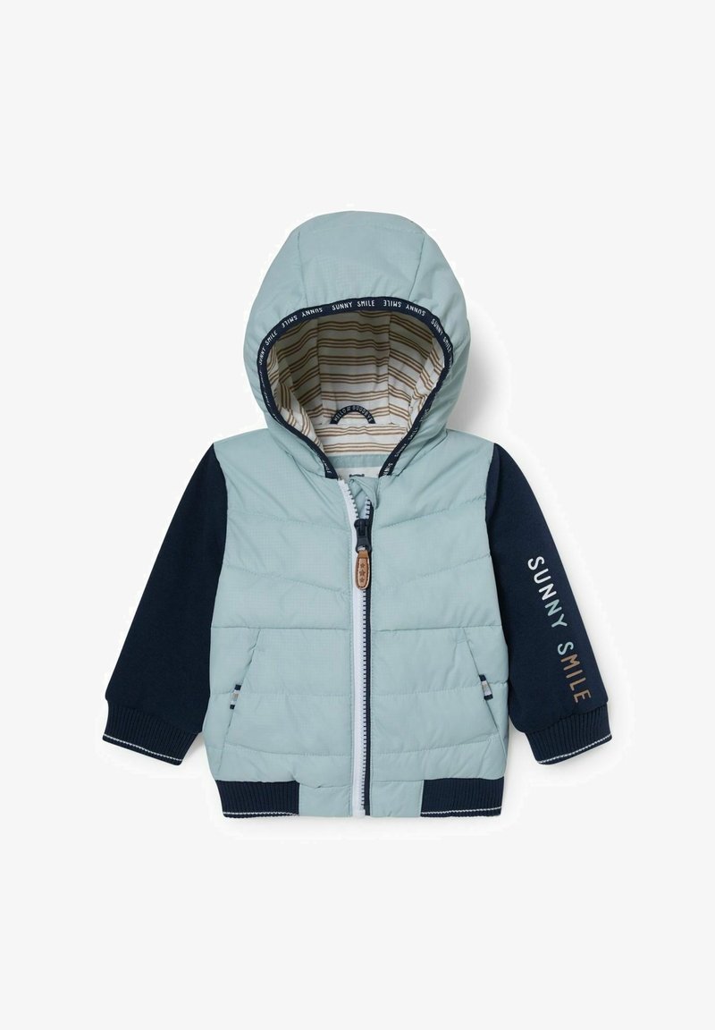 Veste pour tout-petit bleu clair et bleu marine avec capuche, doublure intérieure rayée, fermeture éclair devant et inscription "SUNNY SMILE" sur la manche droite.