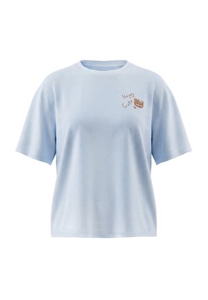 Lyseblå kortærmet t-shirt med lille bjørneansigt og teksten ""Happy Cute"" trykt på venstre bryst. Ensfarvet baggrund.