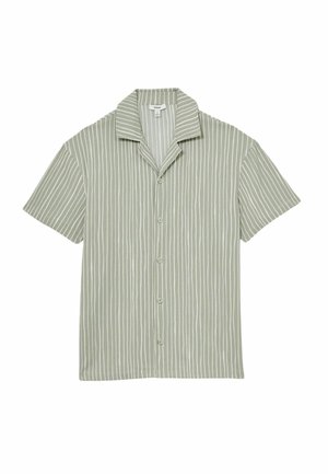 Camicetta a maniche corte con bottoni di colore verde chiaro con righe verticali bianche, dotata di colletto tipo camp e una texture di tessuto liscia.