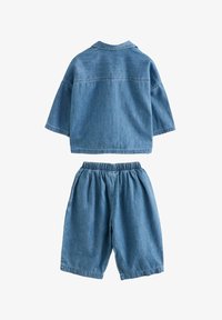 Non sélectionné, denim