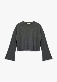 Grijze geribbelde langemouw cropped top met wijde uitlopende mouwen en een ronde halslijn. Gemaakt van een zachte breistekstuur met een subtiele stretch.