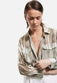Koton PATTERNED - Hemdbluse - khaki
