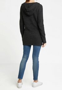 QS Kofta - grey