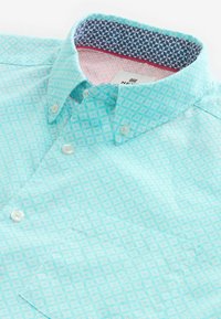 Next SHORT SLEEVE - REGULAR FIT - Camisa - light blue