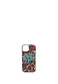Funda de teléfono con un estampado de leopardo, presenta acentos en rojo y turquesa y el texto "BIMBA VILOLA" destacado.