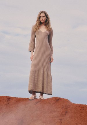 Falconeri, WAVE STITCH - Maxi-jurk - light brown