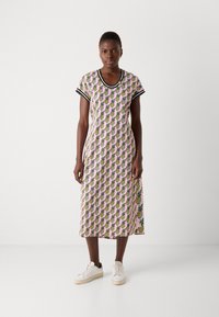 Marc Cain Freizeitkleid - fresh pink