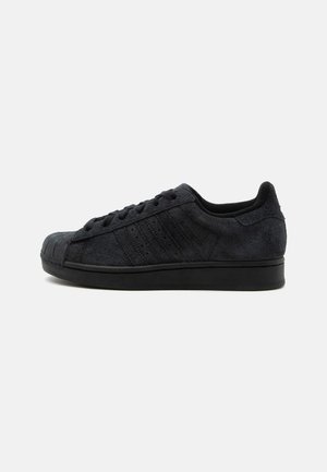 adidas Originals, SUPERSTAR II - Tossud - core black/grey four