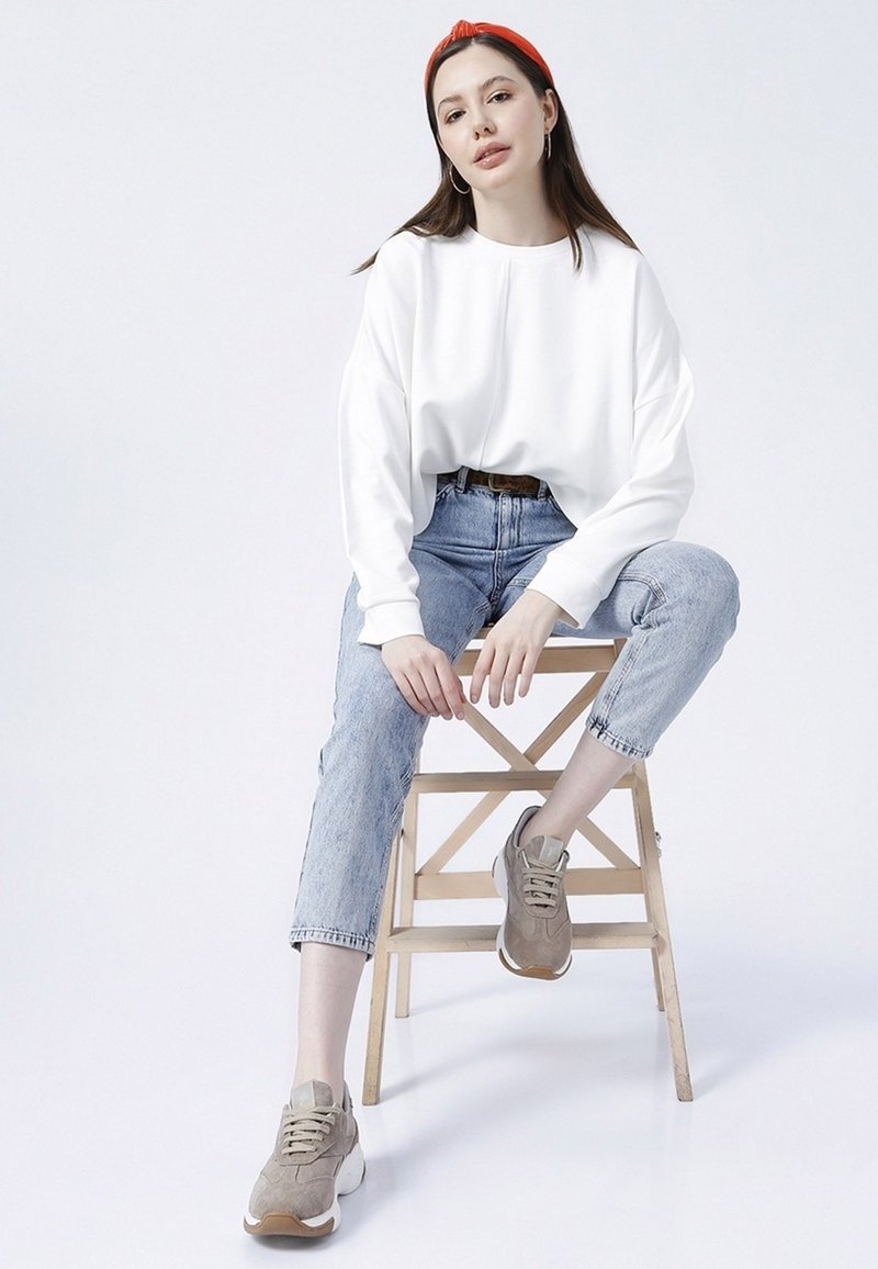 Damen Sweatshirts | Fabrika Sweatshirt ecru/nicht definiert - BX94072 Damen Sweatshirts | Fabrika Sweatshirt ecru/nicht definiert - BX94072