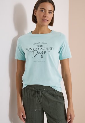 Cecil, T-SHIRT MIT BOAT NECK UND WORDING ARTWORK - T-shirt print - crystal mint