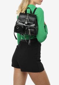 Miriade METROPOLITAN czarny