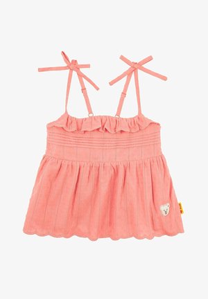 Roze mouwloos topje met ruche halslijn, gestippelde textuur en verstelbare strikbandjes. Voorzien van een berenpatch en een golvende zoom.