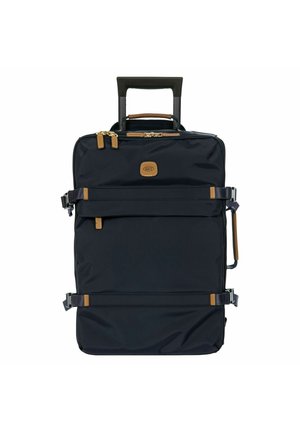 Schwarze Rollreisetasche mit Teleskopgriff, hellbraunen Reißverschlusslaschen, Seitenhandgriff und zwei verstellbaren Kompressionsriemen vorne.