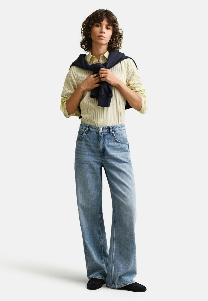 GANT REGULAR FIT CLASSIC STRIPED - Košilová halenka - vanilla yellow