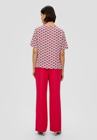 s.Oliver BLACK LABEL MIT FALTENAUSSCHNITT - Bluse - zartrosa