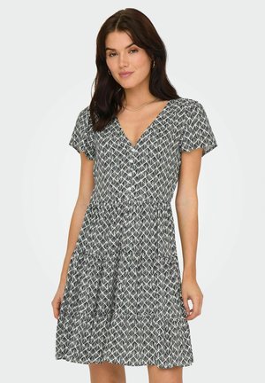 Day dress - cloud dancer