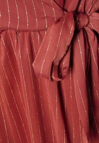 ONLY Petite Robe de jour - red