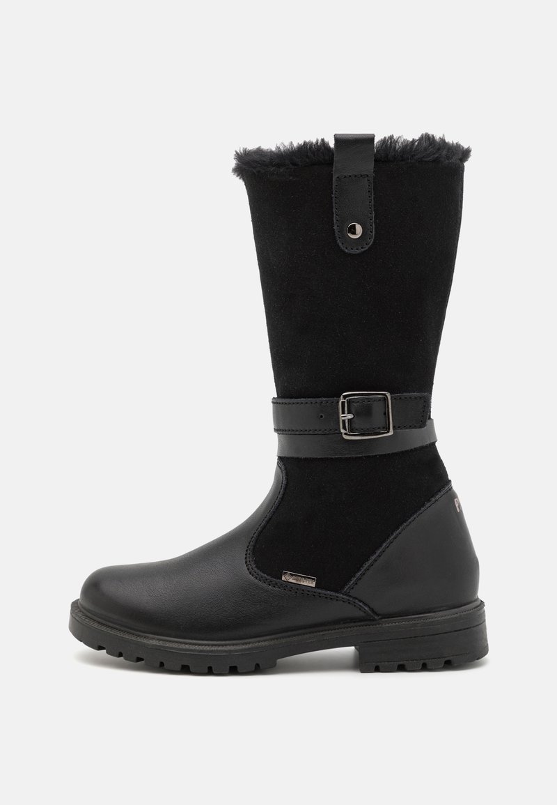 Bottes noires montantes en cuir suédé avec une partie inférieure en cuir. Dotées d'une sangle à boucle et d'une bordure en fourrure douce en haut. Semelle texturée.