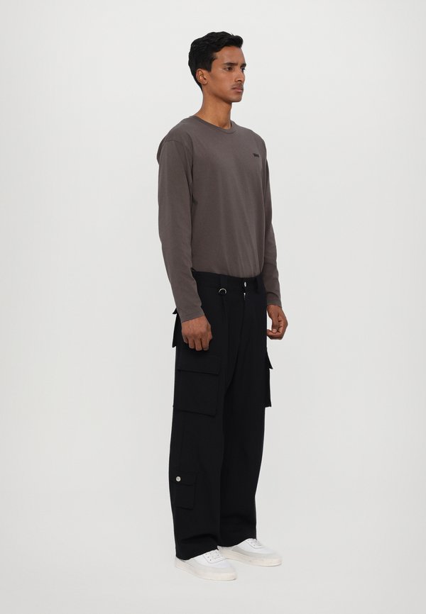 SILAS - Cargo trousers4