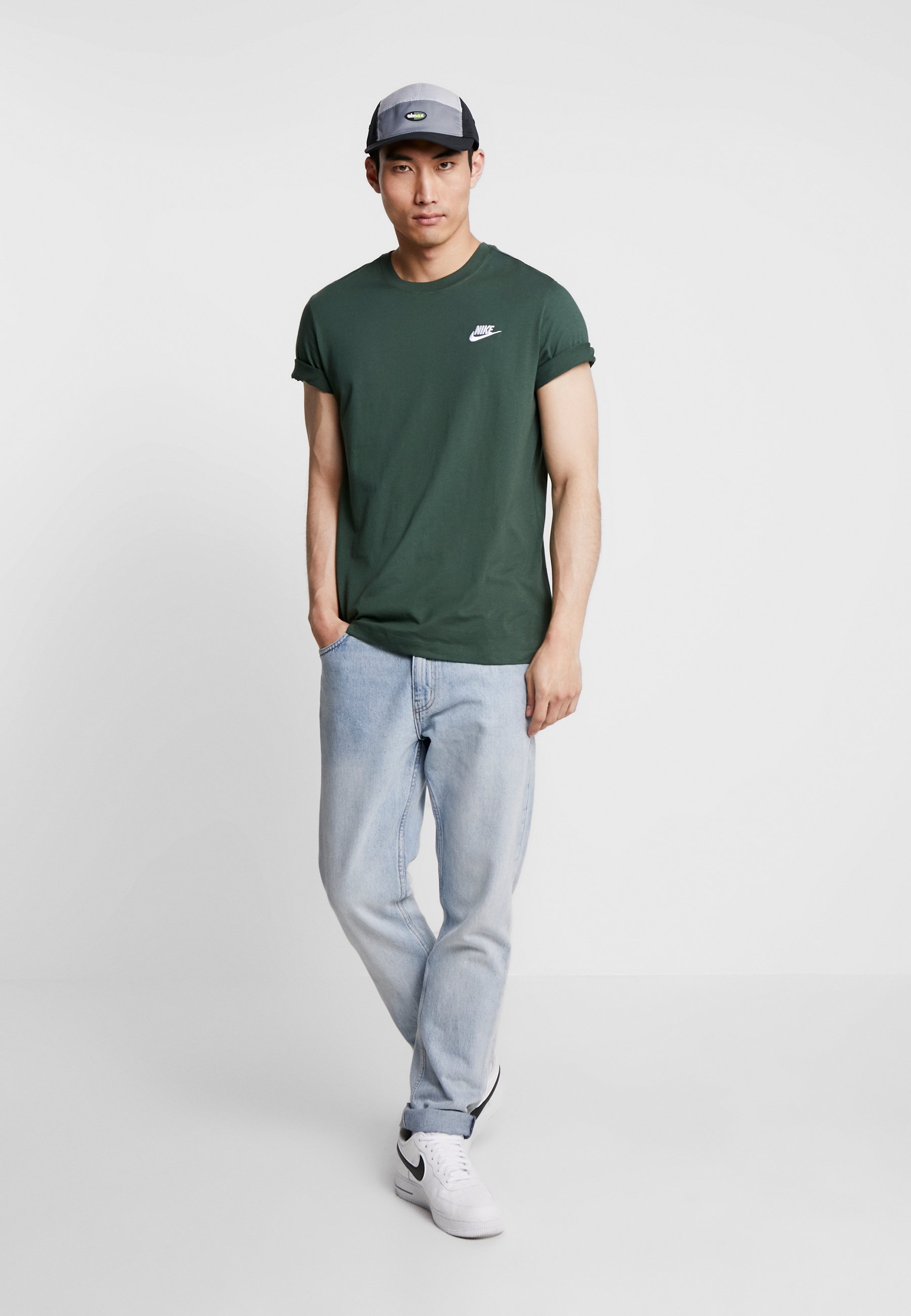Nike Sportswear CLUB TEE - Basic T 