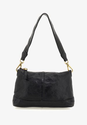 Borsa a tracolla in pelle nera con chiusure dorate e una singola tracolla, forma rettangolare e chiusura superiore con cerniera.